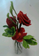 mooie rode viltbloemen